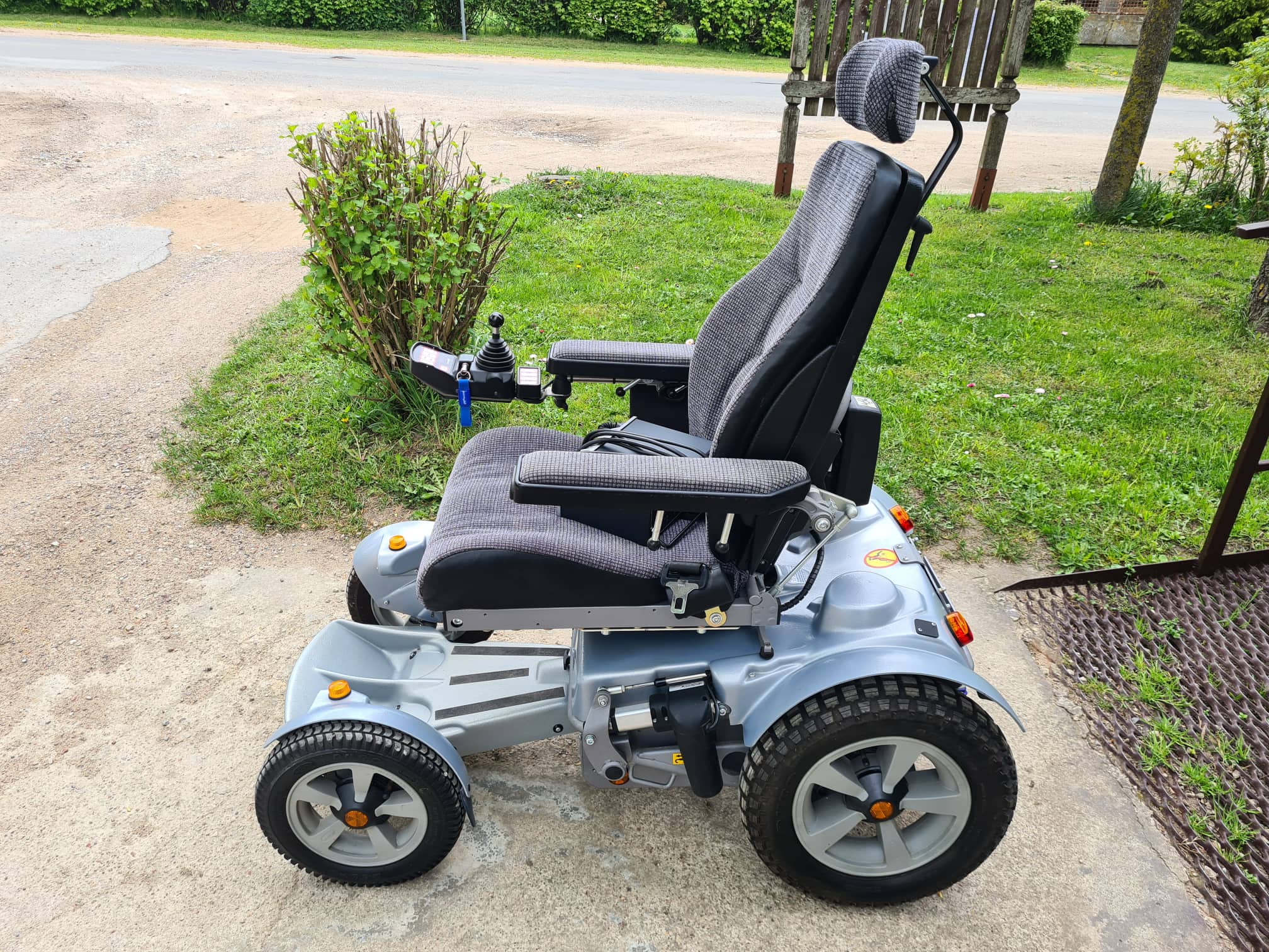 Permobil Trax